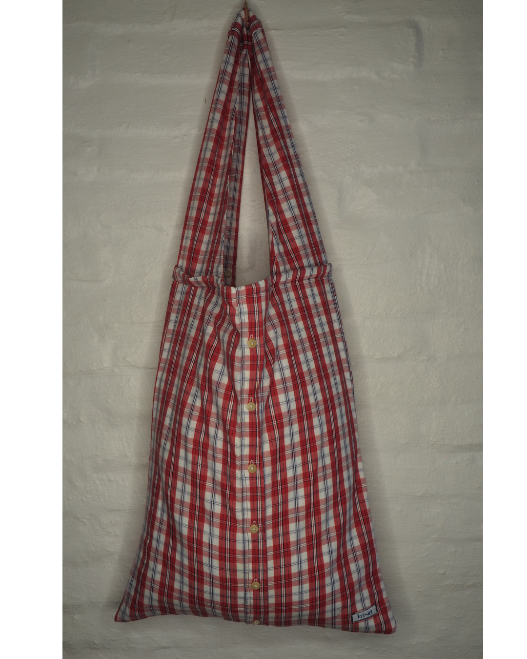 Red button-up tote-bag