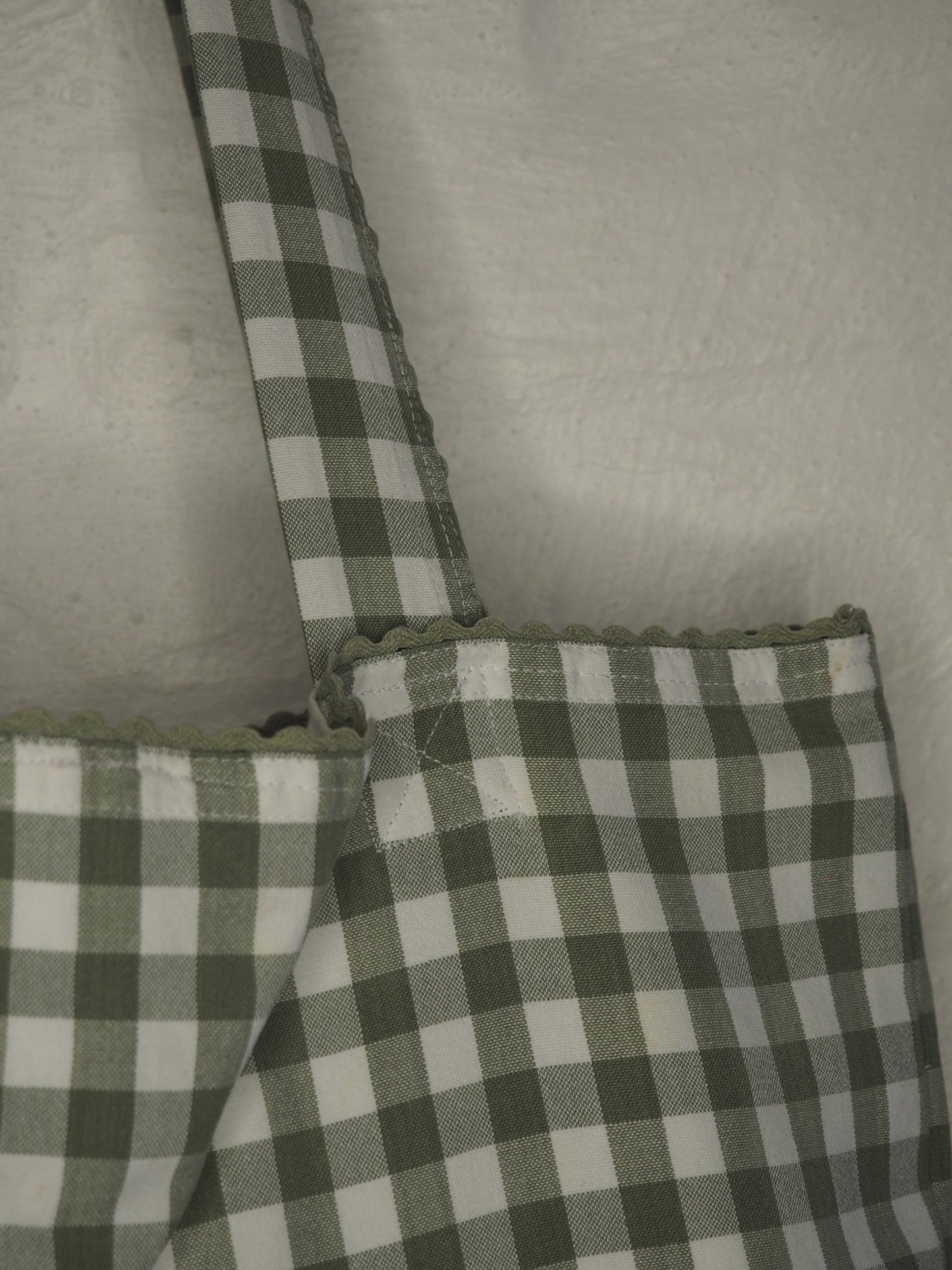 Green gingham tote-bag